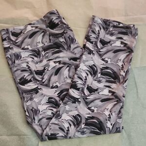 Abstract Patterned Leggings